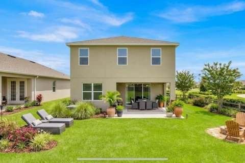 House in Minneola, Florida 4 bedrooms, 306.02 sq.m. № 2416278 - photo 2