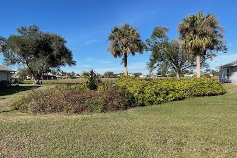 Terreno en venta en Punta Gorda, Florida № 1537109 - foto 2
