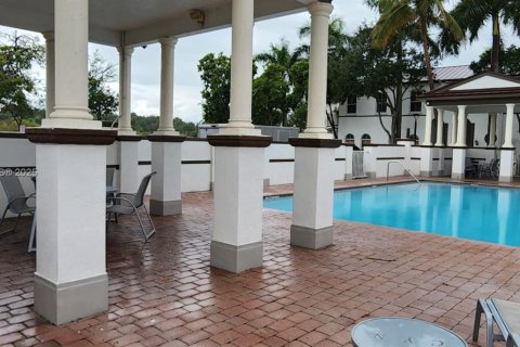 Condominio en venta en Miramar, Florida, 3 dormitorios, 138.52 m2 № 1944478 - foto 21
