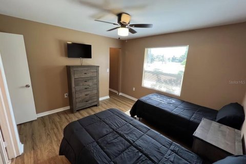 Propiedad comercial en venta en Boynton Beach, Florida, 195.09 m2 № 2148032 - foto 4