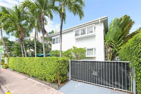 Condo in Miami Beach, Florida, 1 bedroom  № 1850880 - photo 6