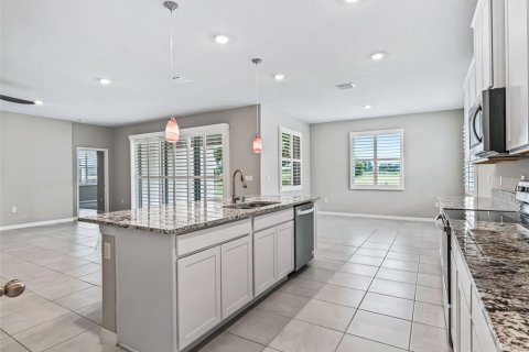 House in Ocala, Florida 4 bedrooms, 237.18 sq.m. № 2238204 - photo 15