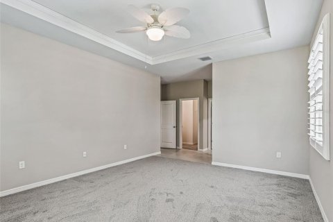 House in Ocala, Florida 4 bedrooms, 237.18 sq.m. № 2238204 - photo 19