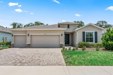 House in Ocala, Florida 4 bedrooms, 237.18 sq.m. № 2238204 - photo 2