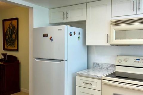 Casa en venta en Clearwater, Florida, 1 dormitorio, 90.49 m2 № 1528241 - foto 4