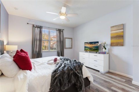 Casa en venta en Davenport, Florida, 10 dormitorios, 393.07 m2 № 2144958 - foto 23