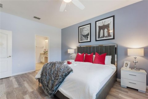 Casa en venta en Davenport, Florida, 10 dormitorios, 393.07 m2 № 2144958 - foto 24