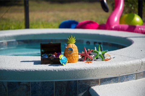 Casa en venta en Davenport, Florida, 10 dormitorios, 393.07 m2 № 2144958 - foto 18