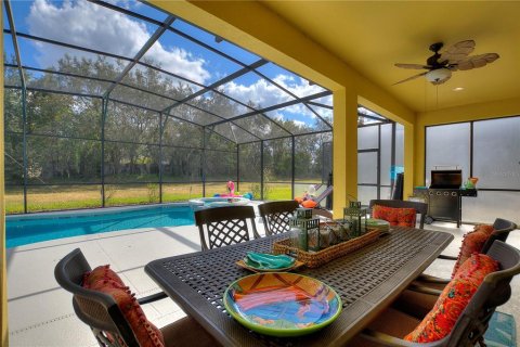 Casa en venta en Davenport, Florida, 10 dormitorios, 393.07 m2 № 2144958 - foto 10