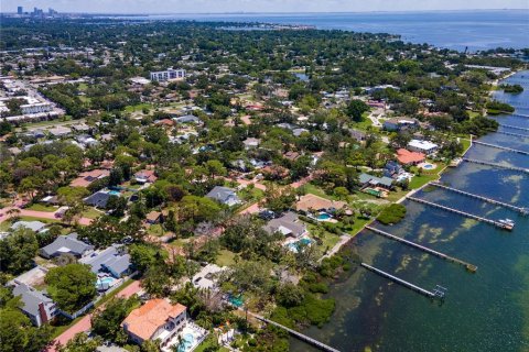 Villa ou maison à vendre à Saint Petersburg, Floride: 5 chambres, 308.62 m2 № 1856617 - photo 18