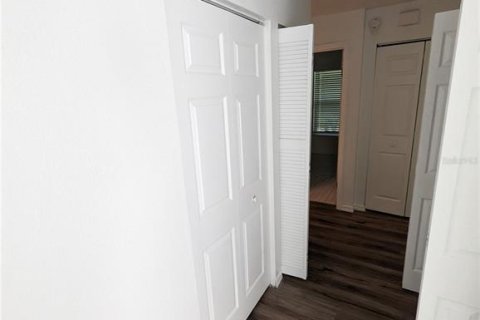 Commercial property in De Leon Springs, Florida 4 bedrooms, 166.48 sq.m. № 1718256 - photo 28