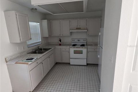 Commercial property in De Leon Springs, Florida 4 bedrooms, 166.48 sq.m. № 1718256 - photo 26