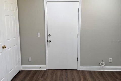 Снять в аренду кондоминиум в Тампа, Флорида 5 комнат, 73.58м2, № 2398290 - фото 11