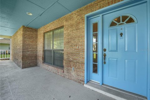 Villa ou maison à vendre à Lakeland, Floride: 3 chambres, 184.13 m2 № 2400492 - photo 2