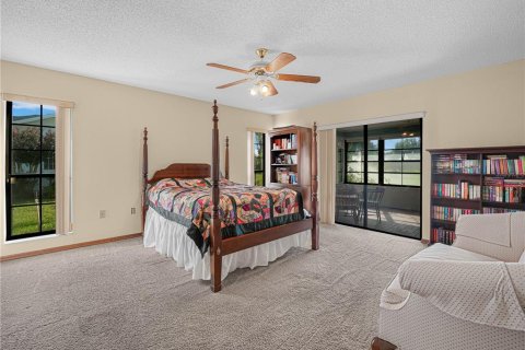 Villa ou maison à vendre à Lakeland, Floride: 3 chambres, 184.13 m2 № 2400492 - photo 13