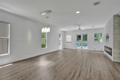 Townhouse in Fort Lauderdale, Florida 3 bedrooms, 210.14 sq.m. № 2004781 - photo 19