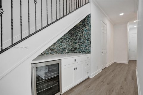Townhouse in Fort Lauderdale, Florida 3 bedrooms, 210.14 sq.m. № 2004781 - photo 17