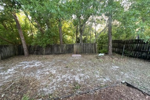 House in Lutz, Florida 3 bedrooms, 104.14 sq.m. № 2201459 - photo 6