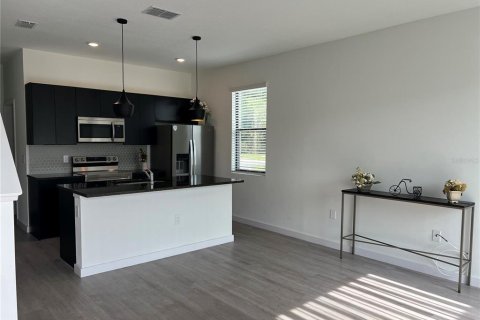 Townhouse in Kissimmee, Florida 3 bedrooms, 127.46 sq.m. № 1754814 - photo 5