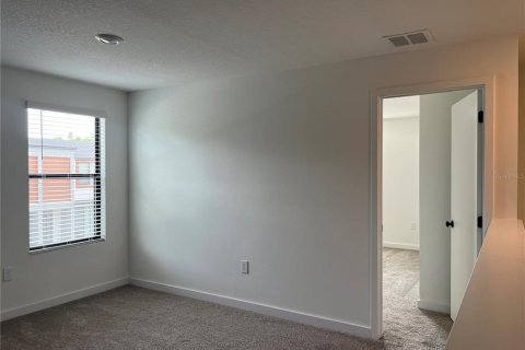 Townhouse in Kissimmee, Florida 3 bedrooms, 127.46 sq.m. № 1754814 - photo 8
