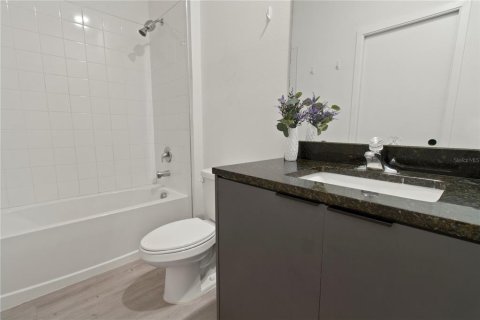 Townhouse in Kissimmee, Florida 3 bedrooms, 127.46 sq.m. № 1754814 - photo 11