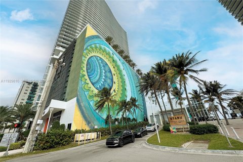 Condominio en venta en Hollywood, Florida, 1 dormitorio, 78.97 m2 № 2034162 - foto 28