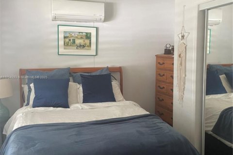 Villa ou maison à vendre à Jupiter, Floride: 4 chambres, 166.11 m2 № 1985342 - photo 3