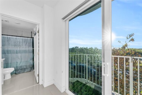 Touwnhouse à vendre à Homestead, Floride: 4 chambres, 129.88 m2 № 1946103 - photo 17