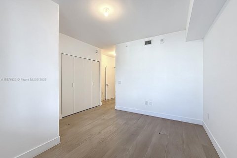 Copropriété à louer à Miami, Floride: 3 chambres, 143.26 m2 № 1895821 - photo 30