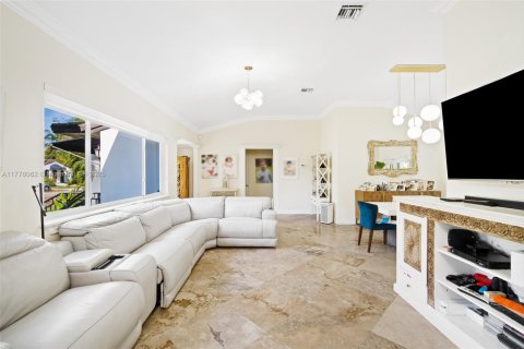 Land in Coral Gables, Florida № 1775870 - photo 17