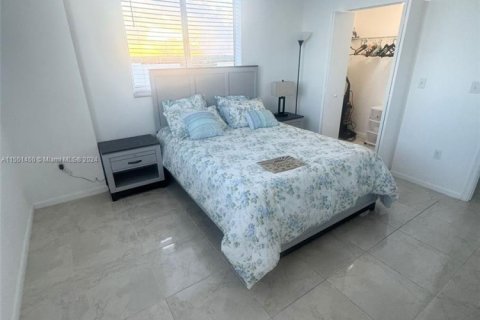 Copropriété à louer à Aventura, Floride: 3 chambres, 131.18 m2 № 1860217 - photo 15