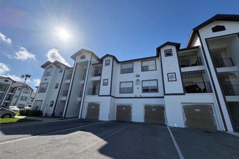 Condo in Kissimmee, Florida, 2 bedrooms  № 2097726