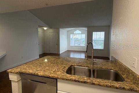 Condominio en venta en Kissimmee, Florida, 2 dormitorios, 95.32 m2 № 2097726 - foto 9