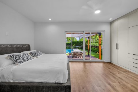Villa ou maison à louer à Miami Shores, Floride: 4 chambres, 196.77 m2 № 2069620 - photo 8