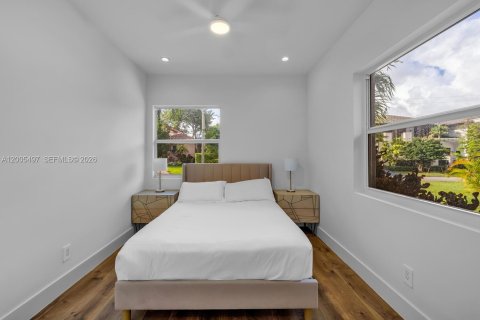 Villa ou maison à louer à Miami Shores, Floride: 4 chambres, 196.77 m2 № 2069620 - photo 21