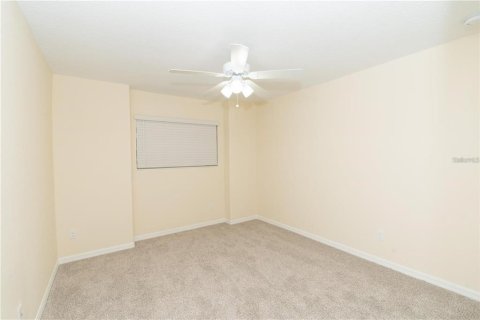 Villa ou maison à louer à Orlando, Floride: 4 chambres, 207.92 m2 № 2157579 - photo 14