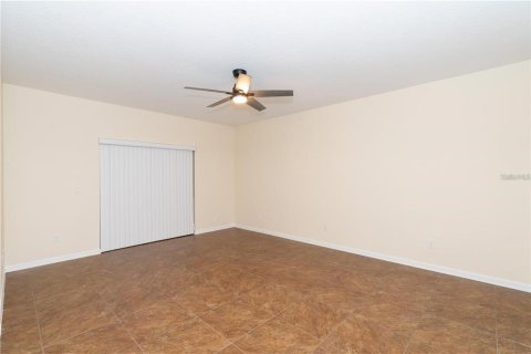 Villa ou maison à louer à Orlando, Floride: 4 chambres, 207.92 m2 № 2157579 - photo 28