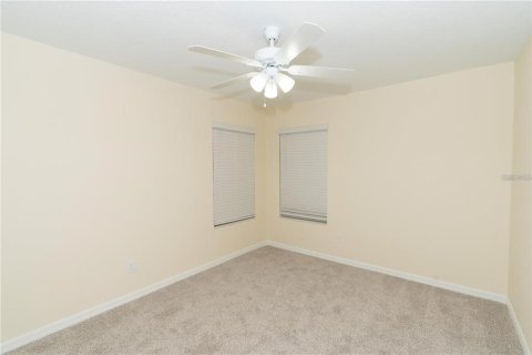 Villa ou maison à louer à Orlando, Floride: 4 chambres, 207.92 m2 № 2157579 - photo 17