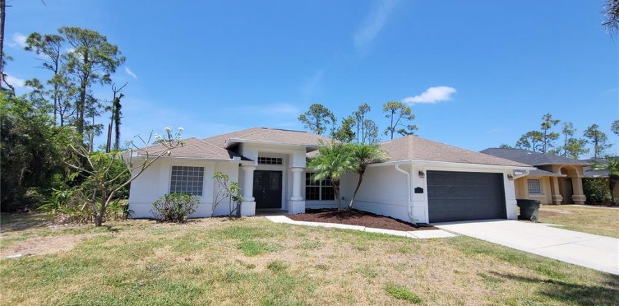 House in North Port, Florida 3 bedrooms, 183.11 sq.m. № 1717561