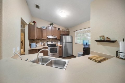 House in North Port, Florida 3 bedrooms, 124.3 sq.m. № 2151613 - photo 9