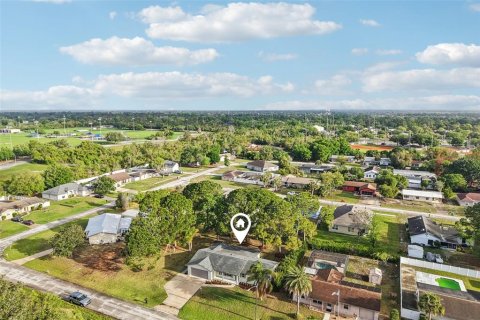 Купить виллу или дом в Делтона, Флорида 9 комнат, 166.02м2, № 2102045 - фото 24