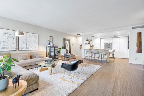 Copropriété à vendre à North Miami, Floride: 2 chambres, 110.37 m2 № 1968725 - photo 8