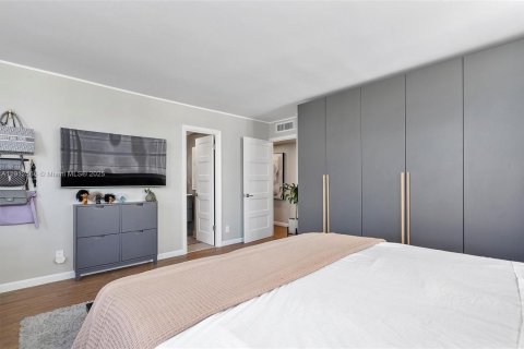 Copropriété à vendre à North Miami, Floride: 2 chambres, 110.37 m2 № 1968725 - photo 28