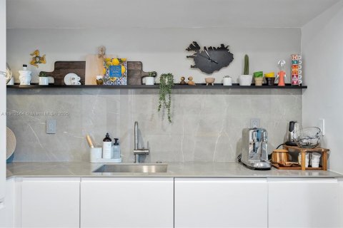 Copropriété à vendre à North Miami, Floride: 2 chambres, 110.37 m2 № 1968725 - photo 23