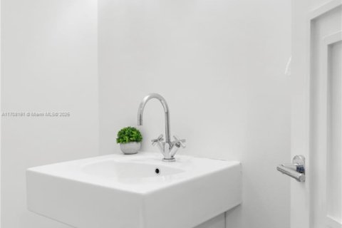 Купить кондоминиум в Авентура, Флорида 3 спальни, 303.05м2, № 1862361 - фото 21