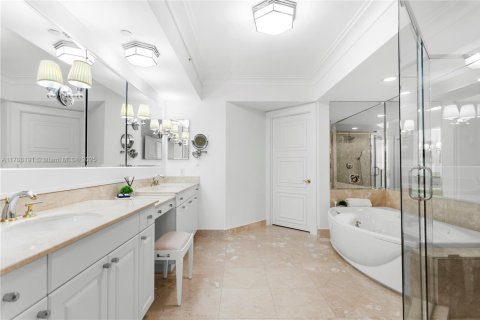Купить кондоминиум в Авентура, Флорида 3 спальни, 303.05м2, № 1862361 - фото 28