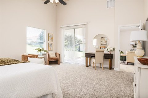 House in Lakeland, Florida 3 bedrooms, 193.42 sq.m. № 2303020 - photo 7