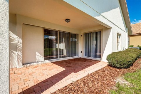House in Lakeland, Florida 3 bedrooms, 193.42 sq.m. № 2303020 - photo 28