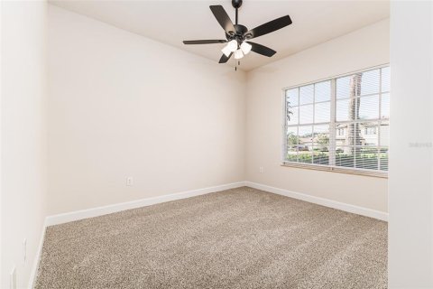 House in Lakeland, Florida 3 bedrooms, 193.42 sq.m. № 2303020 - photo 24