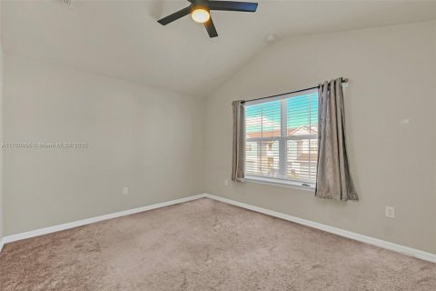 Townhouse in Orlando, Florida 3 bedrooms № 2034655 - photo 15